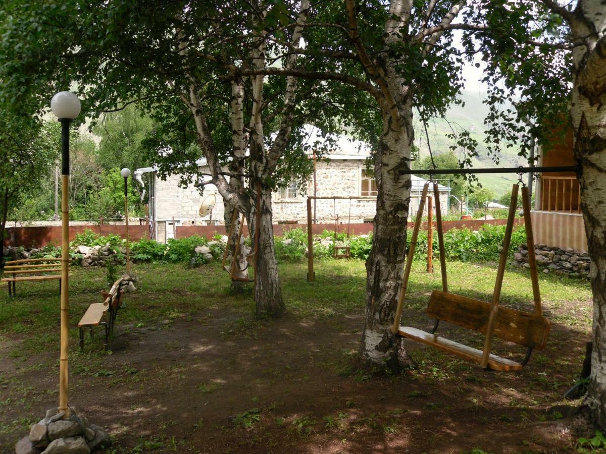 Kazbegi Cottages Qabarjina Екстериор снимка